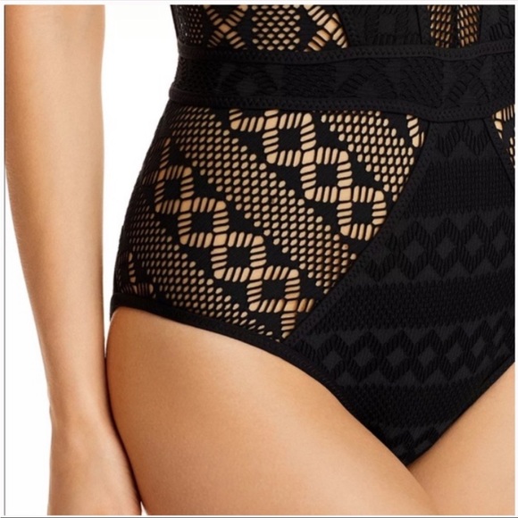 🔥BECCA🔥COLOR PLAY SHOW & TELL PLUNGE ONE PIECE SWIMSUIT BLACK XS/SMALL NWT - Picture 4 of 5